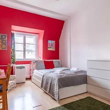 Nyugati Nest * Budapest